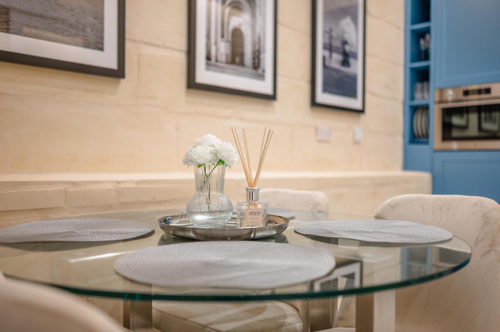 San Biagio Steps Apartment Valletta Bagian luar foto